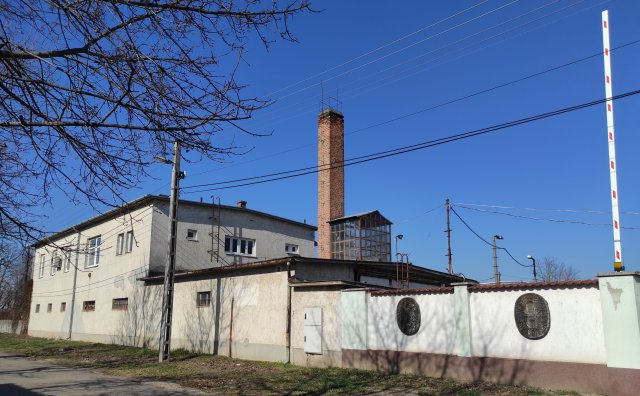 Eladó ipari ingatlan, Csongrádon 300 M Ft / költözzbe.hu