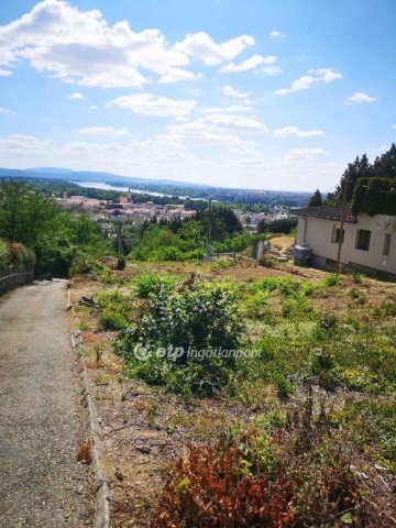 Eladó telek, Esztergomban 39 M Ft / költözzbe.hu