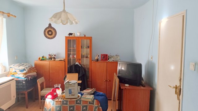 Eladó családi ház, Tiszavasváriban 11.9 M Ft, 2 szobás