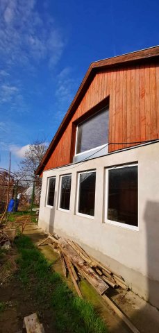 Eladó családi ház, Pákozdon 67.9 M Ft, 2 szobás