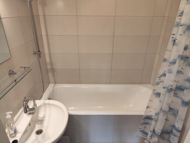 Eladó panellakás, Kecskeméten 41.5 M Ft, 2 szobás
