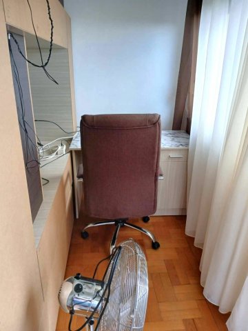 Kiadó panellakás, albérlet, Debrecenben 200 E Ft / hó, 2 szobás