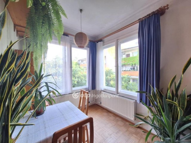 Eladó téglalakás, Budapesten, I. kerületben 61.5 M Ft, 1 szobás