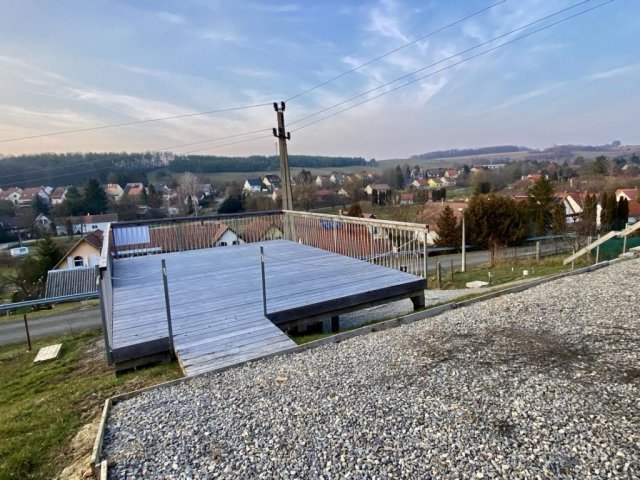 Eladó nyaraló, Orfűn 109 M Ft, 3 szobás / költözzbe.hu