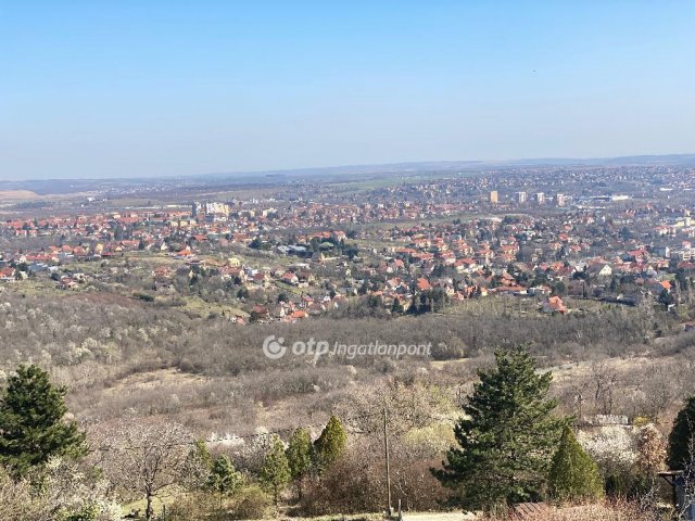 Eladó telek, Pécsett 18.8 M Ft / költözzbe.hu