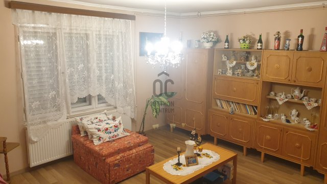 Eladó családi ház, Ózdon 8 M Ft, 2 szobás