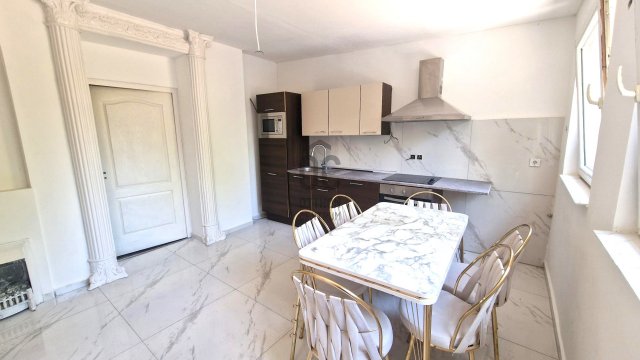Eladó családi ház, Budapesten, XVIII. kerületben 35 M Ft