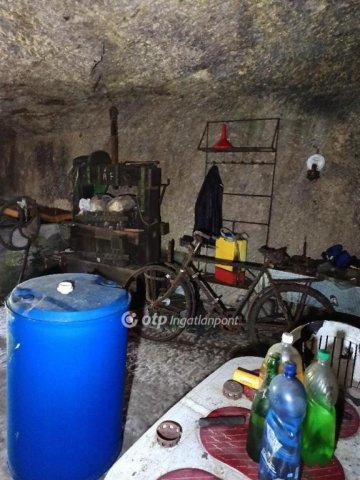 Eladó mezogazdasagi ingatlan, Egerben 1.2 M Ft