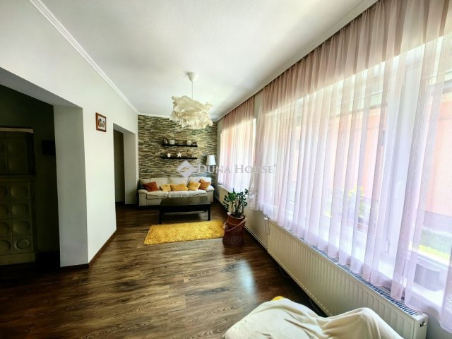 Eladó családi ház, Lentiben 65 M Ft, 5 szobás