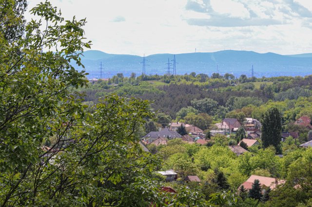 Eladó családi ház, Mogyoródon 189.9 M Ft, 5 szobás