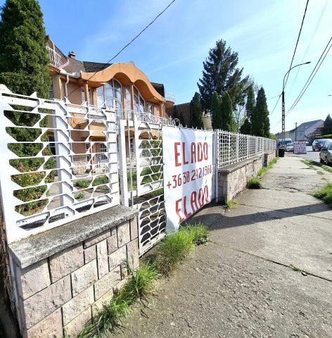 Eladó hotel, Érden, Balatoni úton 175 M Ft, 6+1 szobás