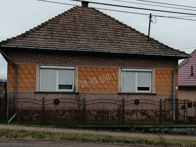 Eladó családi ház, Őrbottyánban 69 M Ft, 4 szobás