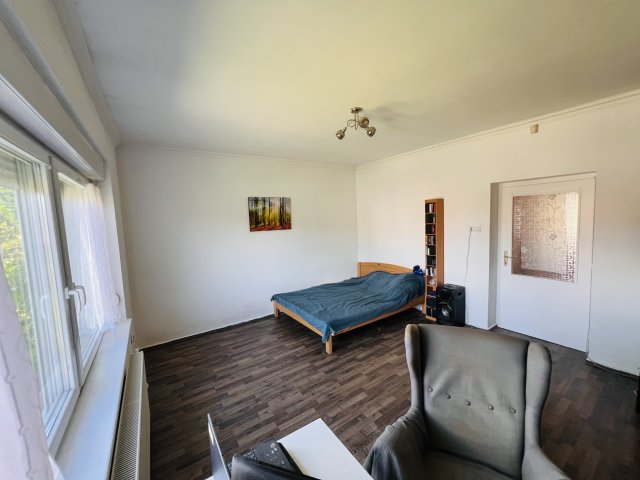 Eladó családi ház, Tökölön 117.99 M Ft, 3 szobás