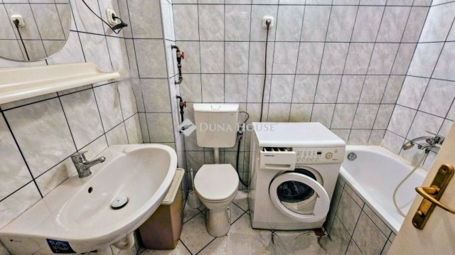 Kiadó téglalakás, albérlet, Budapesten, XI. kerületben