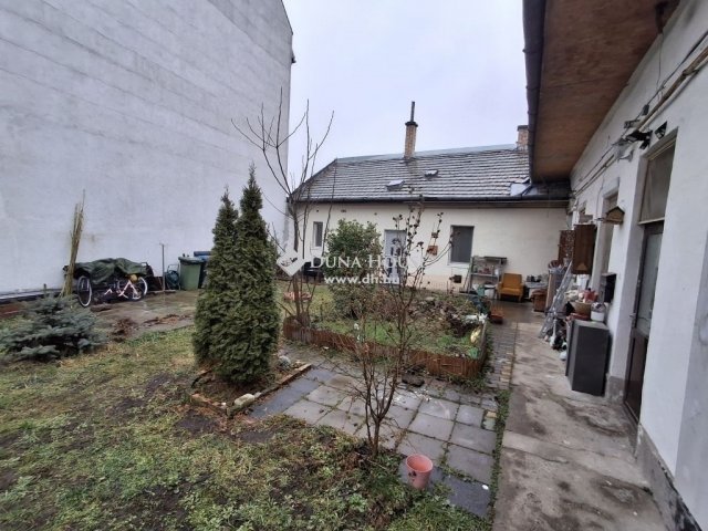 Eladó téglalakás, Budapesten, XV. kerületben 41.9 M Ft, 3 szobás