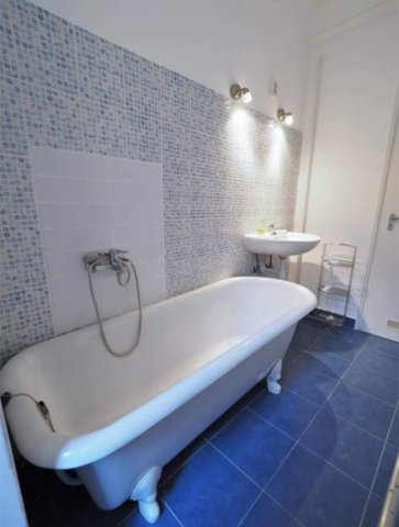 Kiadó téglalakás, albérlet, Szolnokon 100 E Ft / hó, 1 szobás