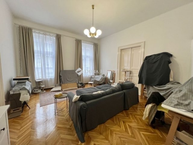 Eladó téglalakás, Budapesten, VI. kerületben 134.9 M Ft