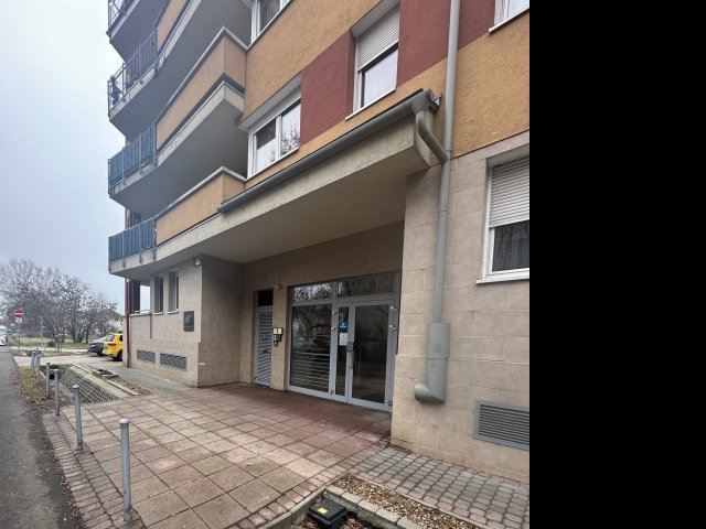 Eladó téglalakás, Budapesten, XVIII. kerületben 59.99 M Ft