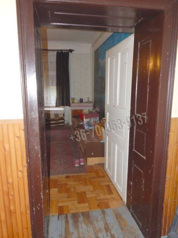 Eladó családi ház, Tapolcán 65 M Ft, 3 szobás