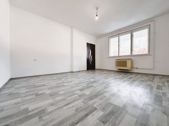 Eladó családi ház, Békéscsabán 35 M Ft, 3 szobás