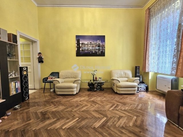 Eladó téglalakás, Budapesten, VIII. kerületben 61 M Ft, 2 szobás