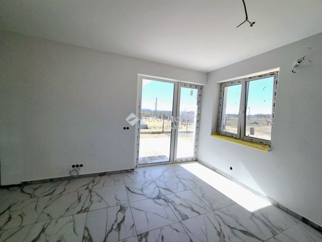 Eladó családi ház, Hajdúsámsonon 75 M Ft, 4 szobás