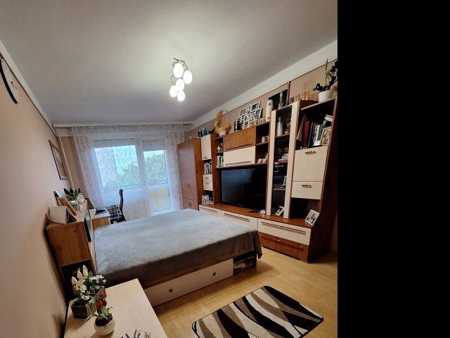Eladó panellakás, Miskolcon 29.99 M Ft, 1+2 szobás