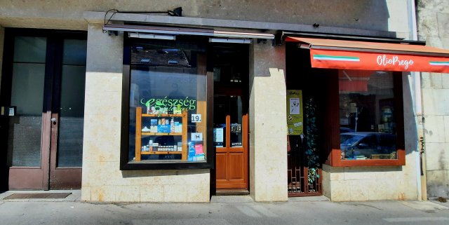 Kiadó üzlethelyiség, Budapesten, II. kerületben 180 E Ft / hó