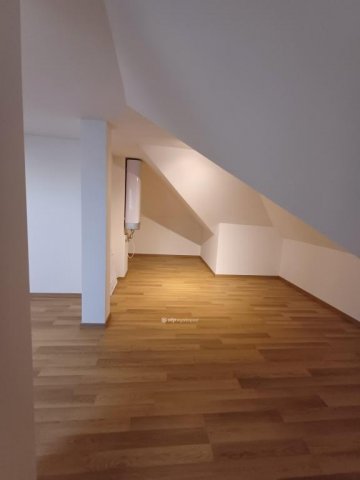 Eladó családi ház, Budapesten, XVI. kerületben 298 M Ft