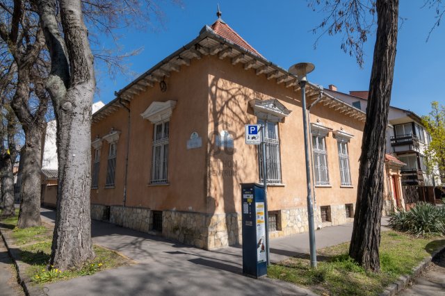 Eladó családi ház, Budapesten, VIII. kerületben 249 M Ft