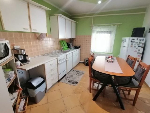 Eladó családi ház, Pusztaszabolcson 38.5 M Ft, 4 szobás