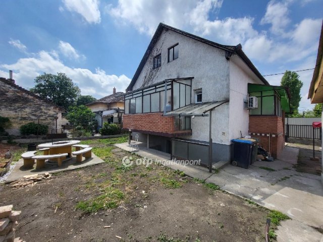 Eladó családi ház, Budapesten, XIX. kerületben 79.9 M Ft