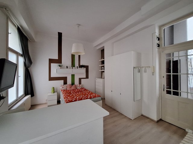Kiadó téglalakás, albérlet, Budapesten, V. kerületben, 1 szobás