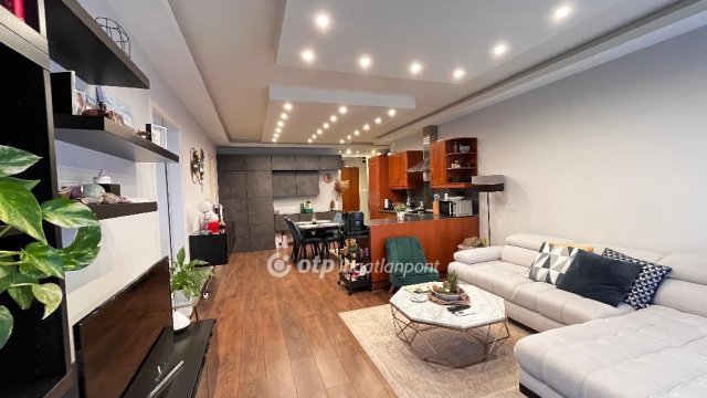 Eladó téglalakás, Budapesten, VI. kerületben 84.99 M Ft