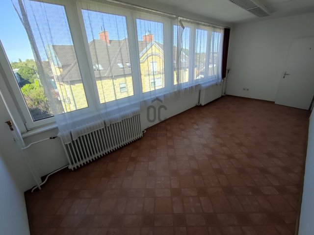 Eladó ipari ingatlan, Nyíregyházán 19.9 M Ft