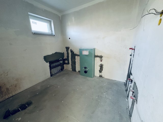 Eladó családi ház, Tökölön 80.9 M Ft, 5 szobás
