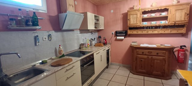 Eladó családi ház, Magyarkeszin 64 M Ft, 4 szobás