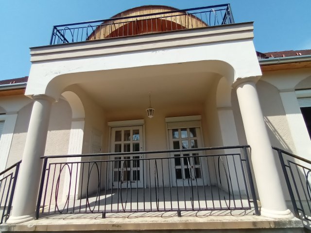 Eladó családi ház, Kecskeméten 107.9 M Ft, 3 szobás