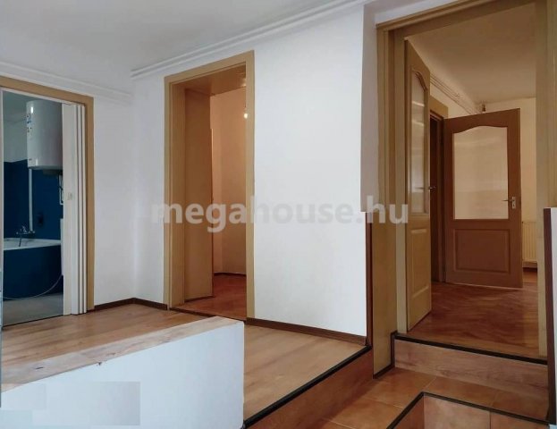 Kiadó téglalakás, albérlet, Budaörsön 220 E Ft / hó, 2 szobás