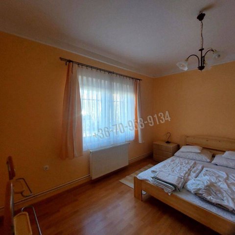 Eladó hotel, Gyenesdiáson 169 M Ft, 12 szobás