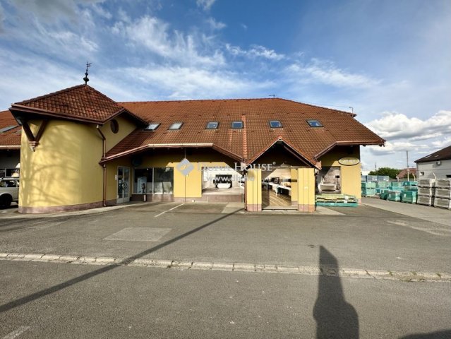Eladó üzlethelyiség, Pécsett 198.5 M Ft / költözzbe.hu