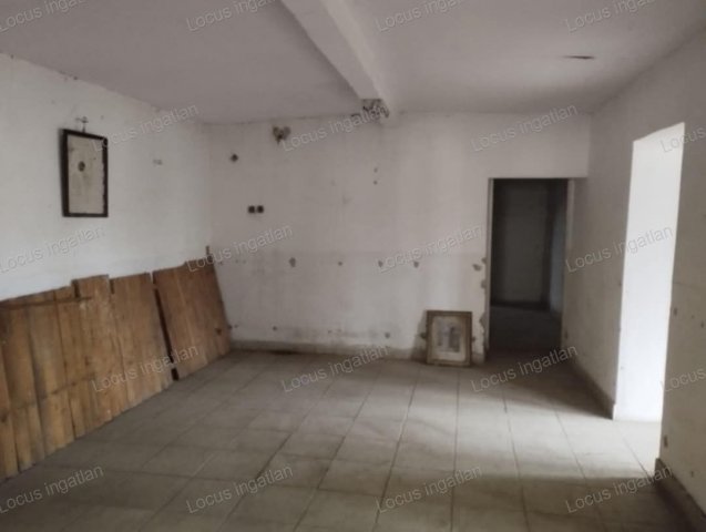 Eladó családi ház, Törökszentmiklóson 4.5 M Ft