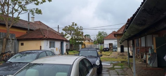 Eladó családi ház, Budapesten, XVII. kerületben 75 M Ft