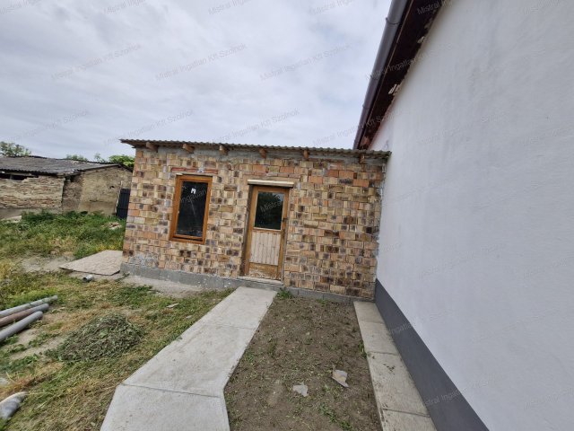Eladó családi ház, Kunmadarason 13.9 M Ft, 2 szobás