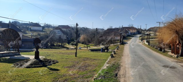 Eladó telek, Kisgyőrön 1.3 M Ft / költözzbe.hu