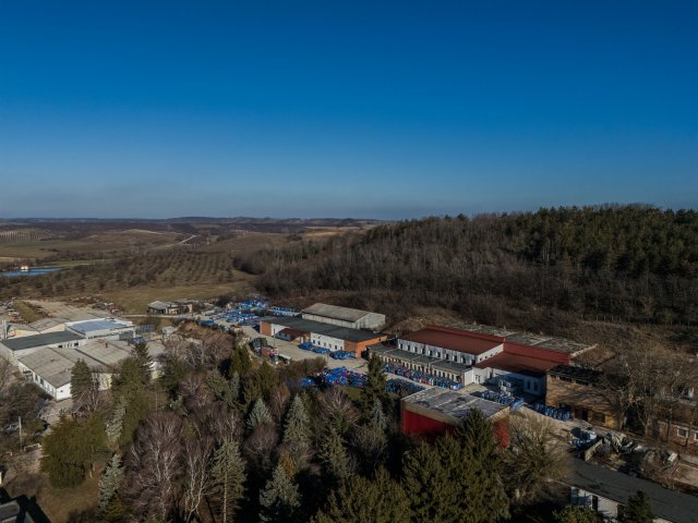 Eladó ipari ingatlan, Móron 400 M Ft / költözzbe.hu