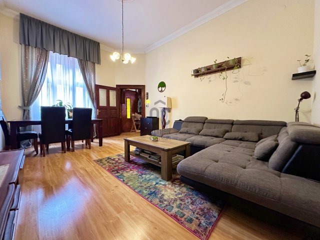 Eladó téglalakás, Budapesten, VI. kerületben 69.5 M Ft, 2 szobás
