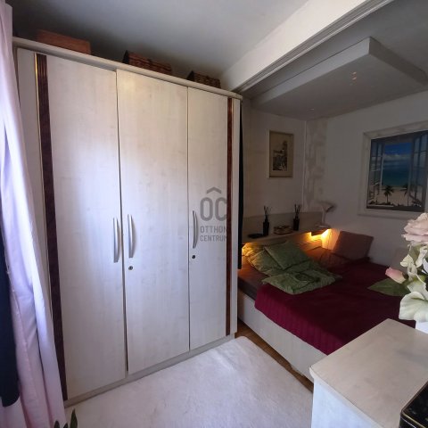 Eladó családi ház, Budakalászon 39.8 M Ft, 3 szobás