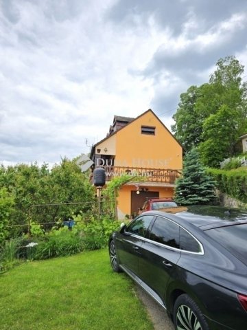 Eladó nyaraló, Orfűn 49.99 M Ft, 3 szobás / költözzbe.hu