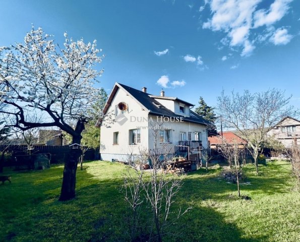 Eladó családi ház, Fóton 159 M Ft, 7 szobás